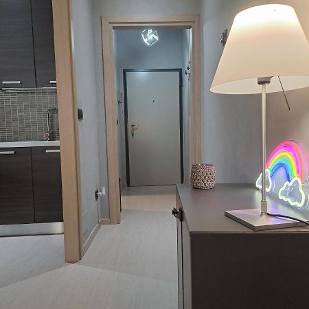 Appartamento Nel Cuore Di Parma - Laterale Via Farini Exteriör bild