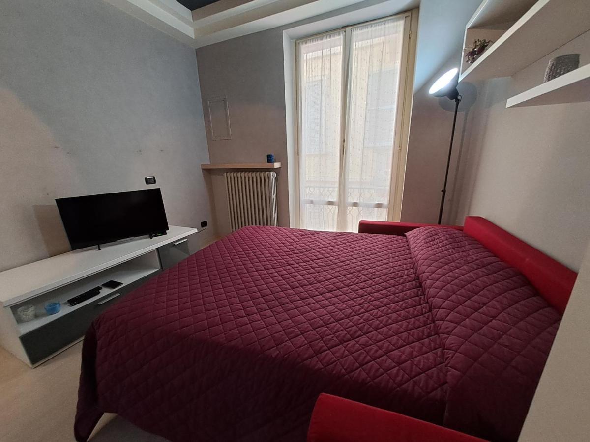 Appartamento Nel Cuore Di Parma - Laterale Via Farini Exteriör bild